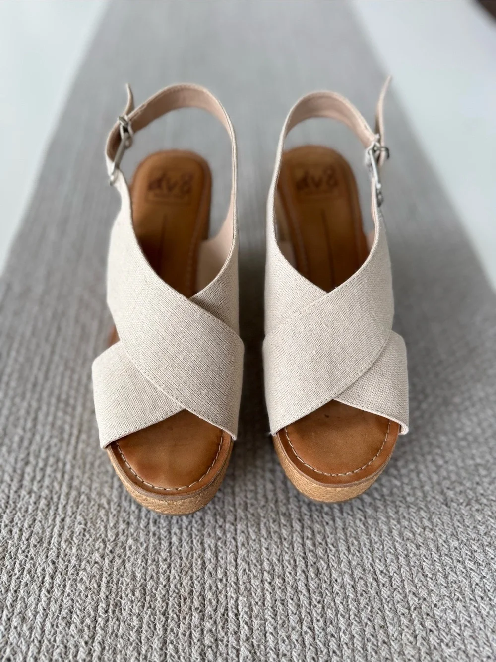 DV by Dolce Vita Natural Linen Crossover Slingback Wedge Sandals Sz 8